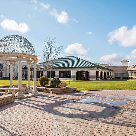 Clarion Inn Elmhurst - Oak Brook Near I-88, I-290, I-294 Екстер'єр фото