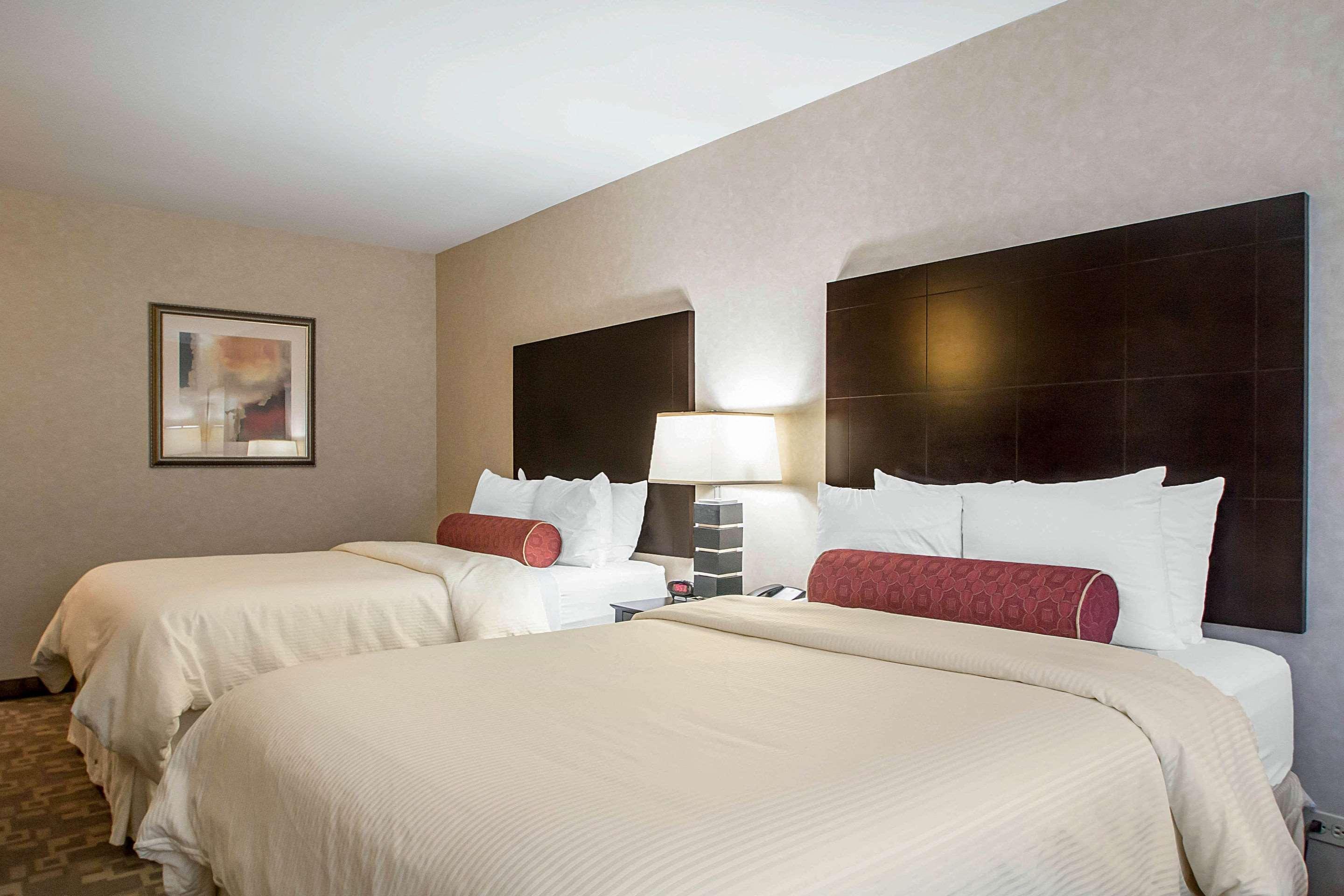 Clarion Inn Elmhurst - Oak Brook Near I-88, I-290, I-294 Екстер'єр фото