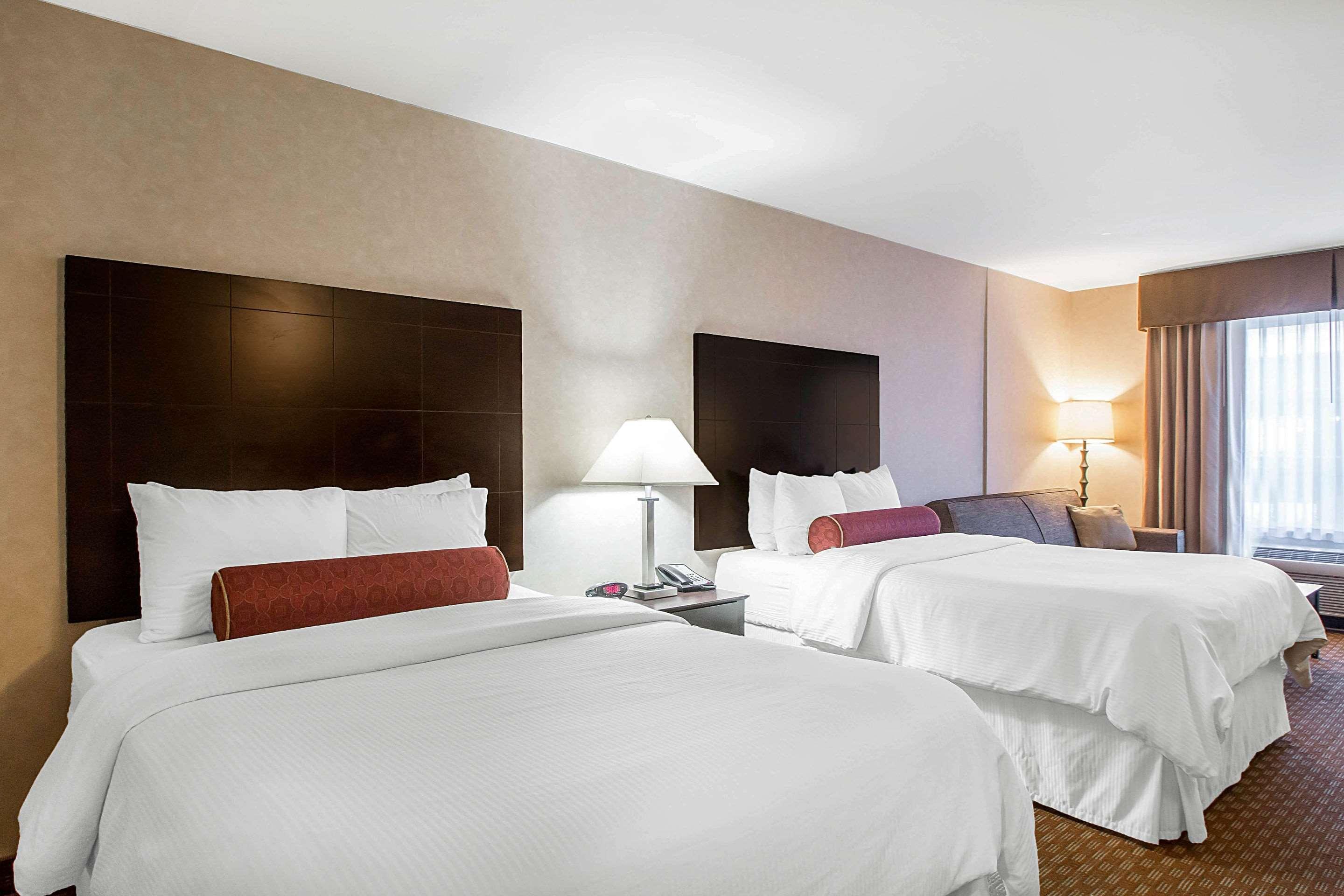 Clarion Inn Elmhurst - Oak Brook Near I-88, I-290, I-294 Екстер'єр фото