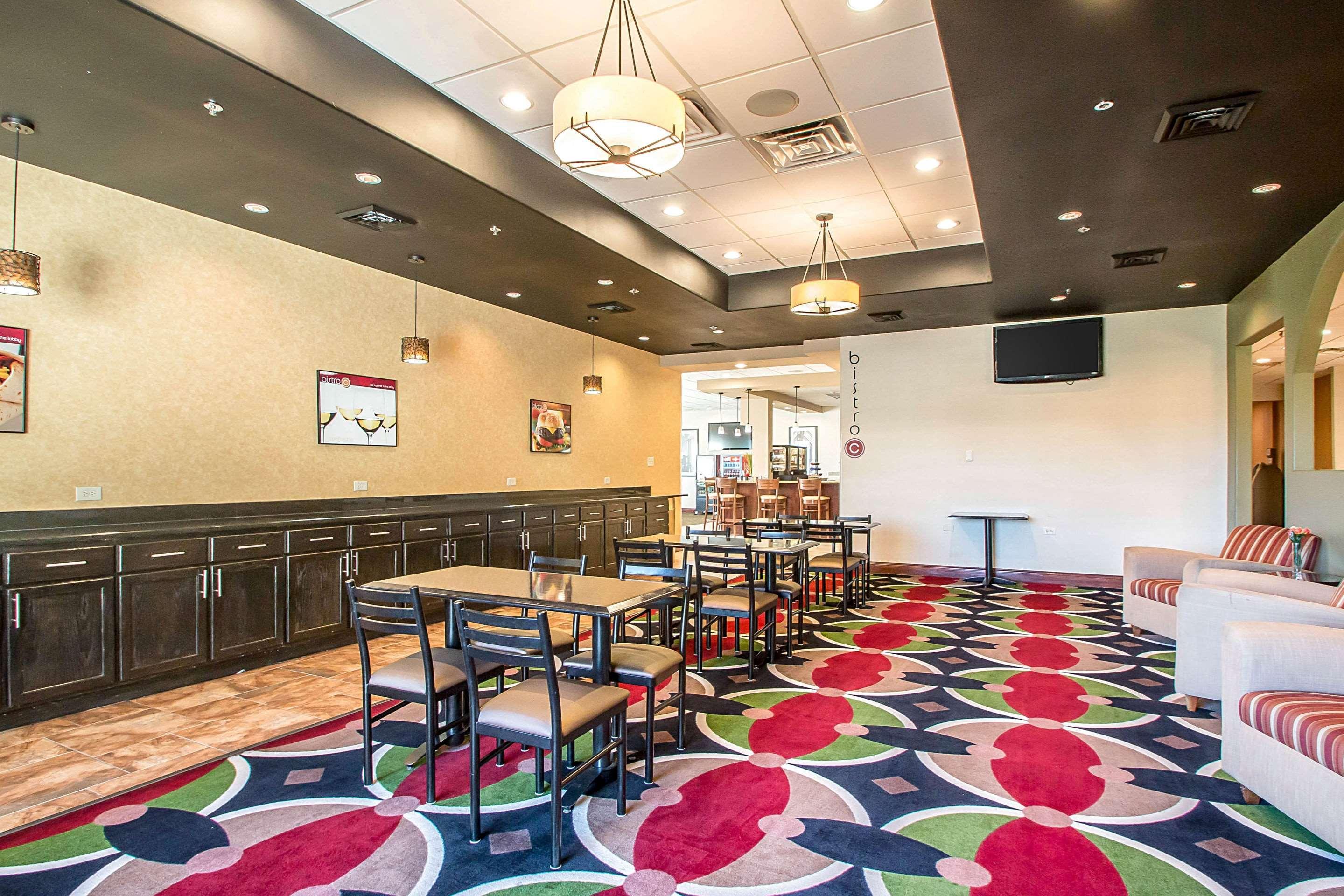 Clarion Inn Elmhurst - Oak Brook Near I-88, I-290, I-294 Екстер'єр фото
