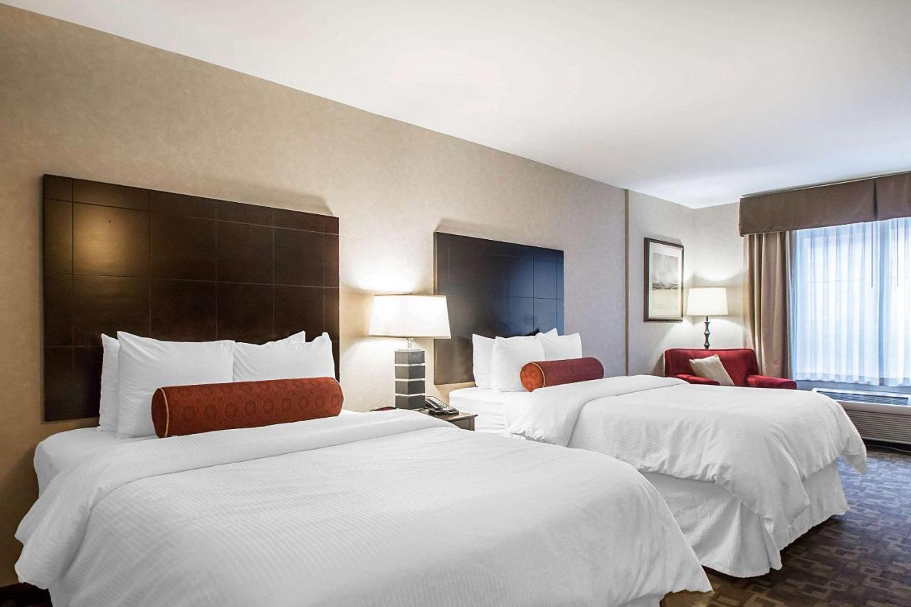Clarion Inn Elmhurst - Oak Brook Near I-88, I-290, I-294 Екстер'єр фото
